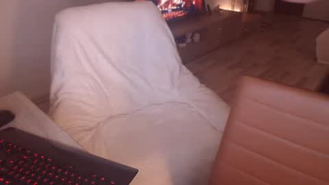 Jhoa online show from 11, 10, 2025