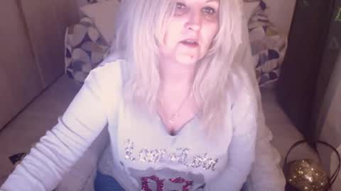 Jhoa online show from 8, 3, 2026