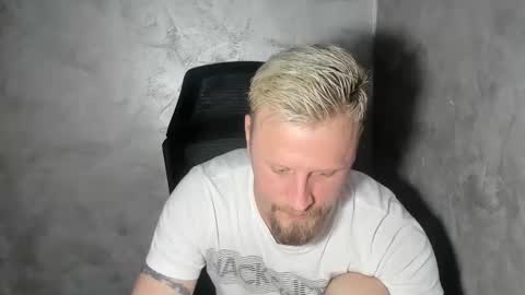 alexyno2022 ONLYFANS online show from 13, 3, 2026