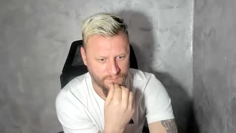 alexyno2022 ONLYFANS online show from 9, 4, 2026