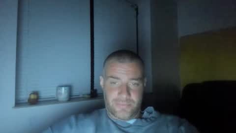 alfiesolomons87 online show from 9, 5, 2026