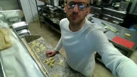 Edgarrrdd1021 online show from 28, 3, 2026