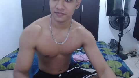 Snapshot of alfred_cantillo chatting on 9, 2, 2026 alfred_cantillo online show from 9, 2, 2026