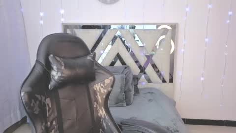 Carolina Join The Fan Club  online show from 6, 3, 2026