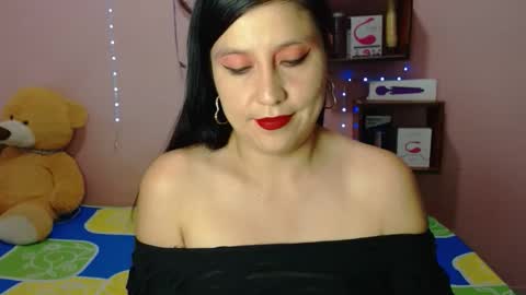Snapshot of ali_squirt chatting on 3, 6, 2026 alixia online show from 3, 6, 2026