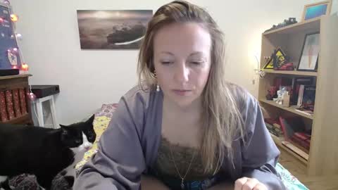 Alice online show from 23, 10, 2025