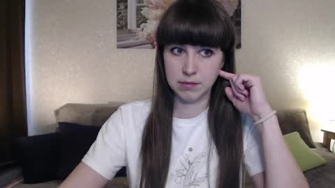 alice_59 online show from 24, 4, 2026