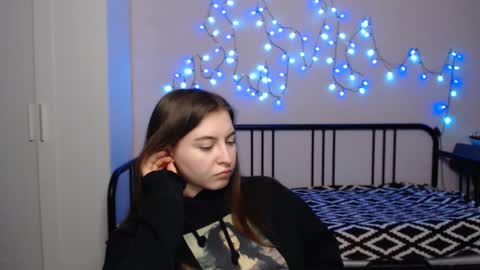 Snapshot of alice_________________________ chatting on 3, 12, 2024 Alice online show from 3, 12, 2024