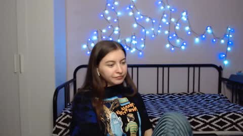 Snapshot of alice_________________________ chatting on 6, 12, 2024 Alice online show from 6, 12, 2024