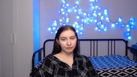 Snapshot of alice_________________________ chatting on 13, 12, 2024 Alice online show from 13, 12, 2024