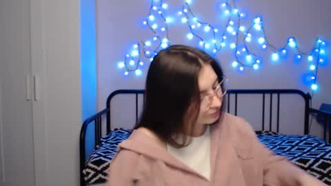 Snapshot of alice_________________________ chatting on 18, 12, 2024 Alice online show from 18, 12, 2024