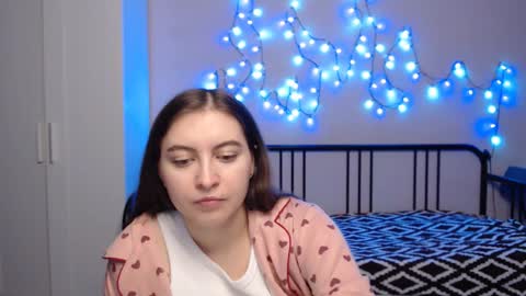 Snapshot of alice_________________________ chatting on 22, 12, 2024 Alice online show from 22, 12, 2024