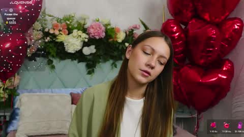 Snapshot of alice_charmy chatting on 14, 2, 2026 Alice in Wonderland online show from 14, 2, 2026