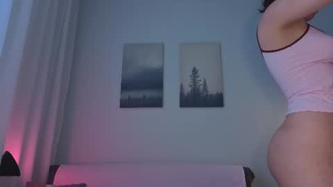 Snapshot of alice_miiiller chatting on 24, 7, 2026 Alice online show from 24, 7, 2026