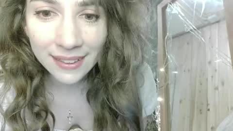 Snapshot of alice_sincere chatting on 2, 5, 2026 Alice Love you all online show from 2, 5, 2026