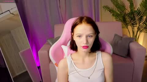 Snapshot of alice_time chatting on 13, 5, 2026 AliceTime online show from 13, 5, 2026