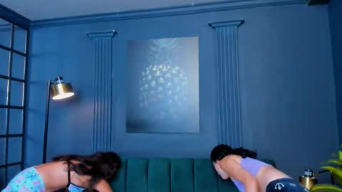 Snapshot of aliceandsia chatting on 20, 9, 2025 Alice and Asia online show from 20, 9, 2025