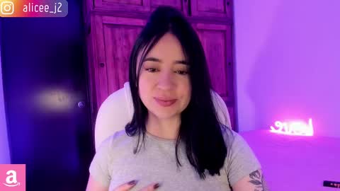 Aliceee  ..   97YP9VWGZHrefnav wishlist lists 1 online show from 19, 2, 2025