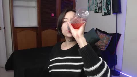 Snapshot of alicee_logan_ chatting on 16, 10, 2025 alicee_logan_ online show from 16, 10, 2025