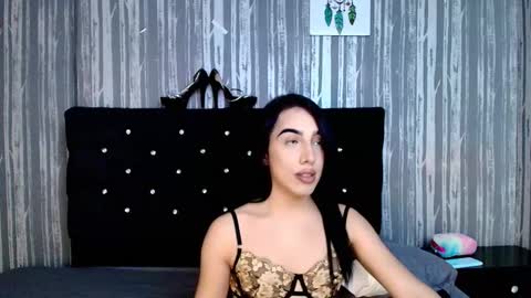 Snapshot of alicee_moonn chatting on 3, 2, 2026 alicee_moonn online show from 3, 2, 2026