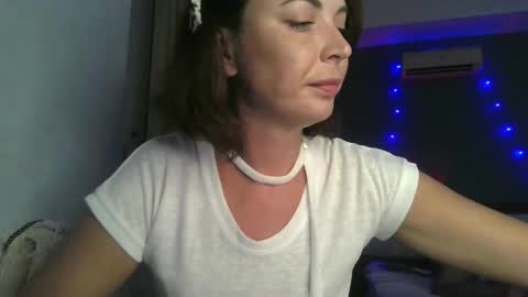 alicehoney_ online show from 4, 4, 2026