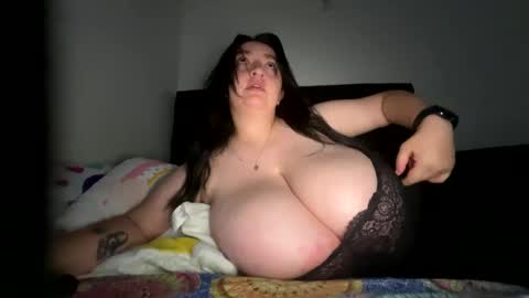 Snapshot of aliceinboobieland chatting on 6, 2, 2025 Aliceinboobieland online show from 6, 2, 2025