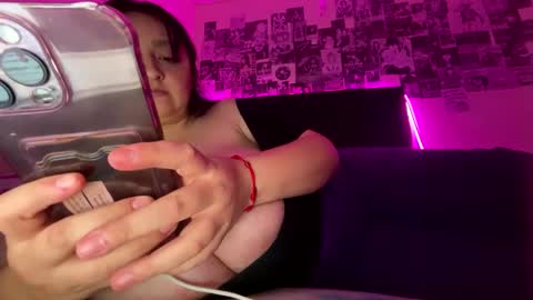 Snapshot of aliceinboobieland chatting on 26, 9, 2025 Aliceinboobieland online show from 26, 9, 2025