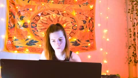 Alice online show from 9, 4, 2026