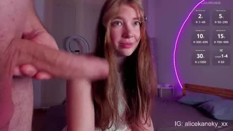 Snapshot of alicekaneky_xx chatting on 8, 1, 2026 Alice 19 Kaneky 19 online show from 8, 1, 2026