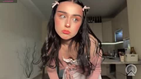 alicelaney online show from 3, 4, 2026