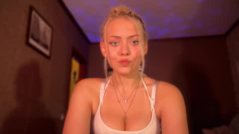 aliceoceaneyes online show from 23, 9, 2025