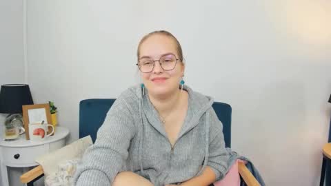 alicesensitive online show from 17, 9, 2025