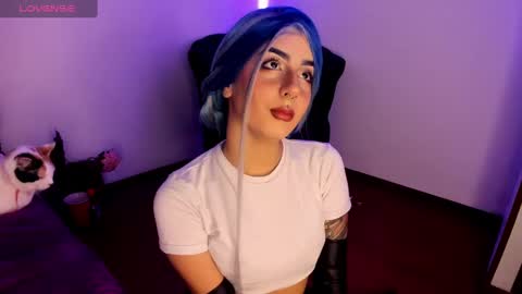 Snapshot of alicewoodville chatting on 12, 12, 2024 Alice online show from 12, 12, 2024