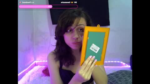 Snapshot of aliciaaxiom chatting on 12, 1, 2025 Alicia Axiom online show from 12, 1, 2025