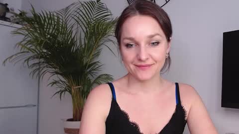 Alicia online show from 11, 2, 2025