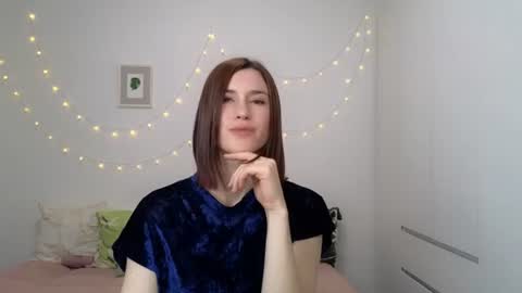 Snapshot of alicianoveli chatting on 13, 6, 2026 alicianoveli online show from 13, 6, 2026
