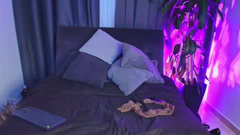 aliciawonderxx online show from 1, 3, 2026