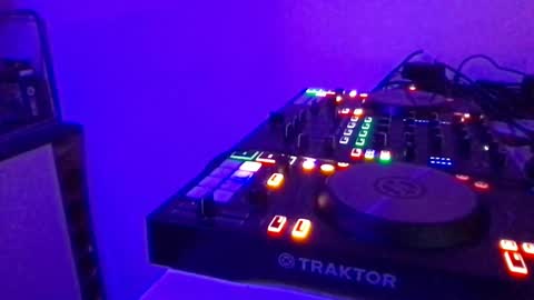 busco rockera online show from 2, 3, 2025