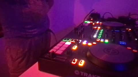 busco rockera online show from 10, 3, 2025