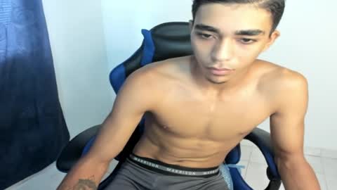 My name is Andrs and Im 18 years old. online show from 23, 7, 2026