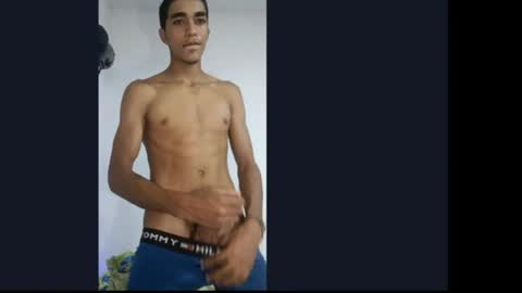 My name is Andrs and Im 18 years old. online show from 31, 7, 2026