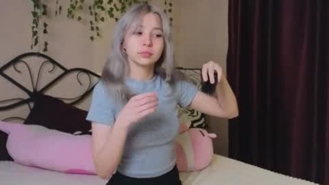 Snapshot of alikasocute chatting on 27, 10, 2025 alikasocute online show from 27, 10, 2025