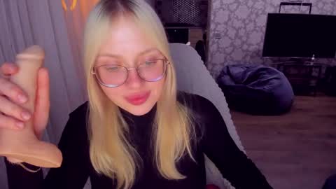 Snapshot of alinaocean chatting on 1, 6, 2026 alinaocean online show from 1, 6, 2026
