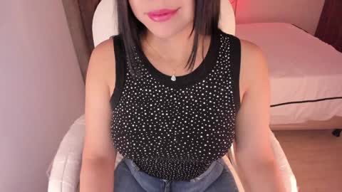 Snapshot of alinaowens chatting on 24, 1, 2025 alinaowens online show from 24, 1, 2025