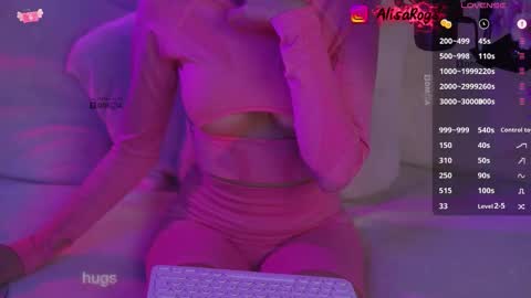 Snapshot of alisarogs chatting on 15, 9, 2025 Alisarogs online show from 15, 9, 2025