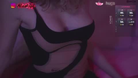 Snapshot of alisarogs chatting on 12, 4, 2026 Alisarogs online show from 12, 4, 2026