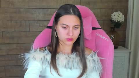 AlisaVersailles online show from 25, 9, 2025