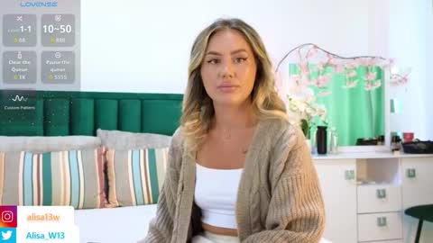 Alisa online show from 4, 10, 2025