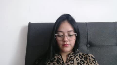 alisha_9997 online show from 5, 3, 2026