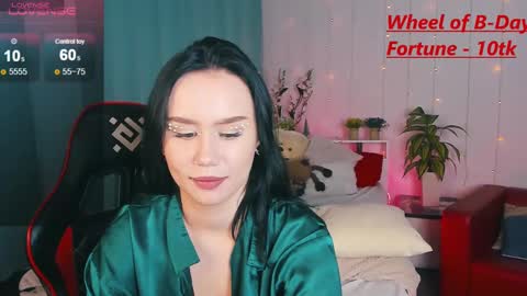 Snapshot of alisia_mars chatting on 14, 12, 2024 Alisia online show from 14, 12, 2024
